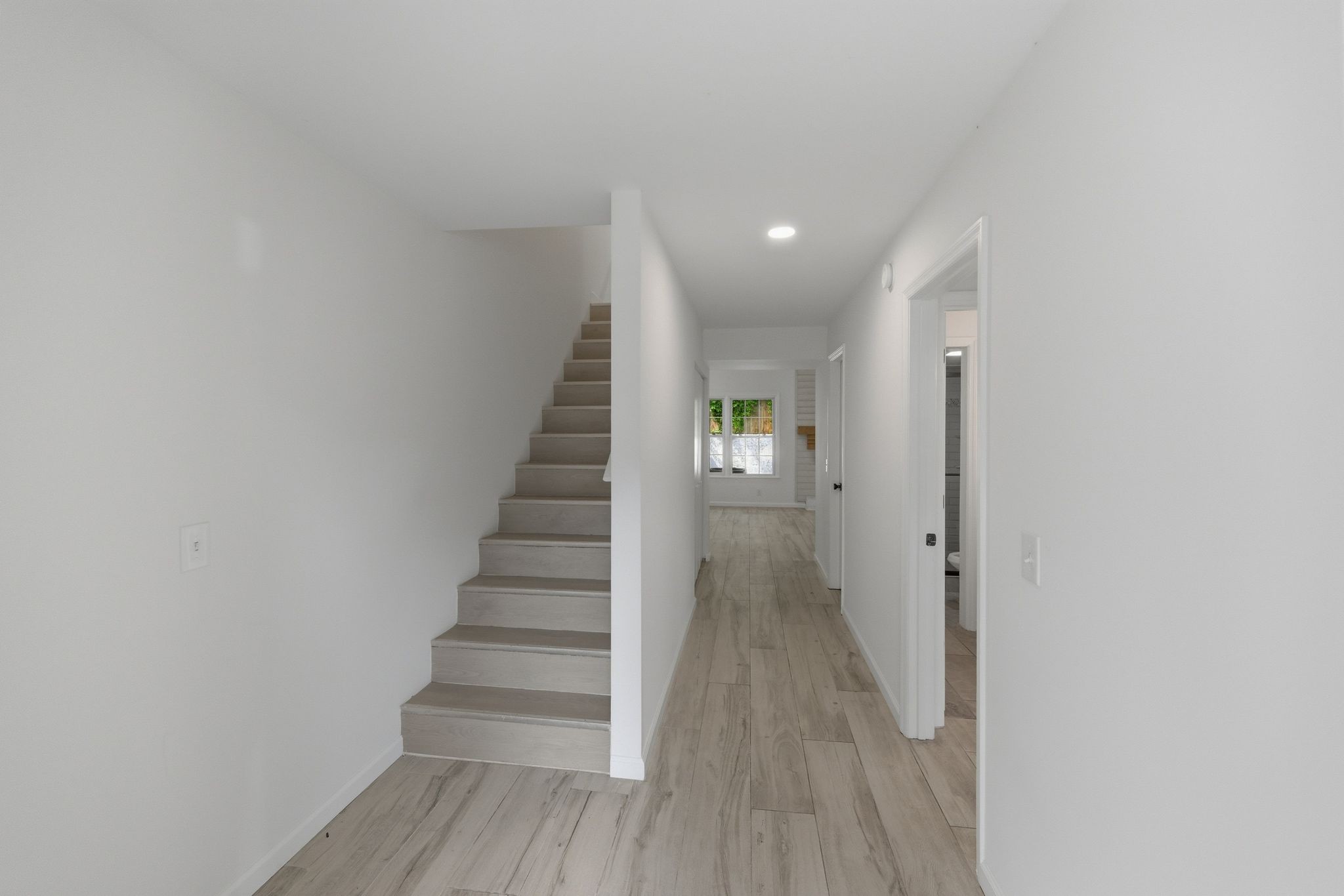 1129 W Main St Unit: 24