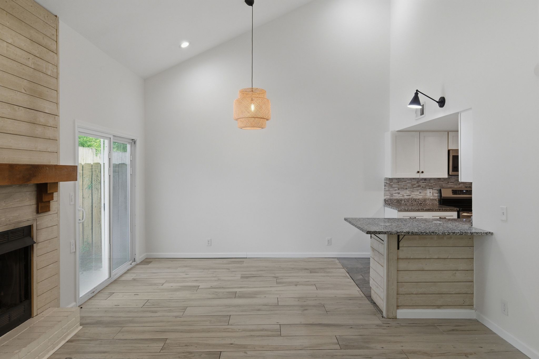 1129 W Main St Unit: 24