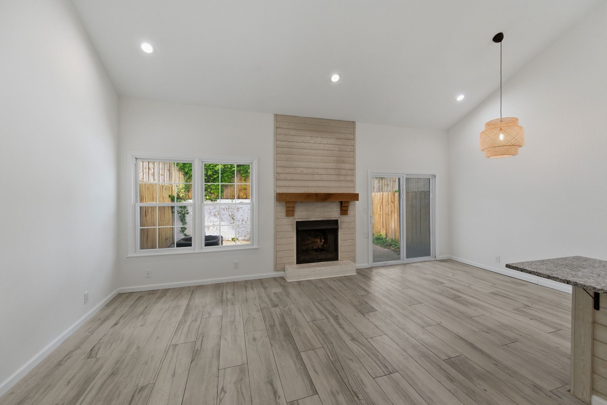 1129 W Main St Unit: 24