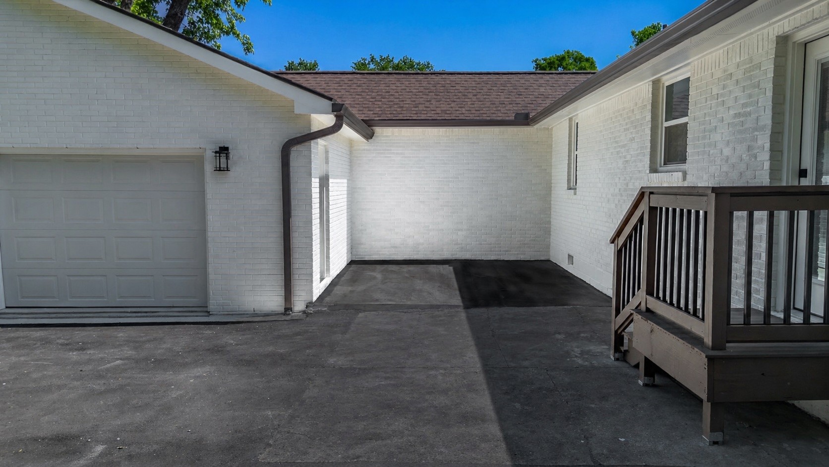 368 Ocala Dr