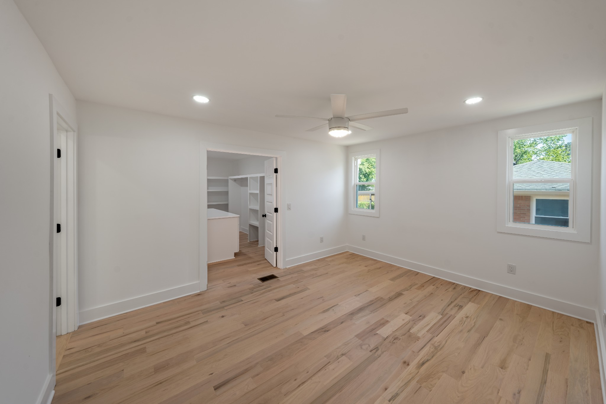 368 Ocala Dr