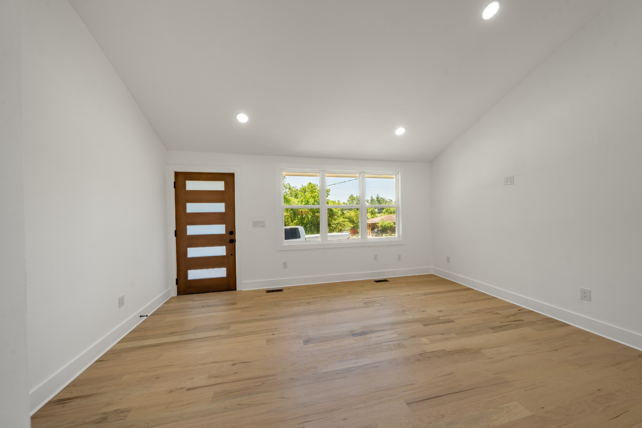 368 Ocala Dr