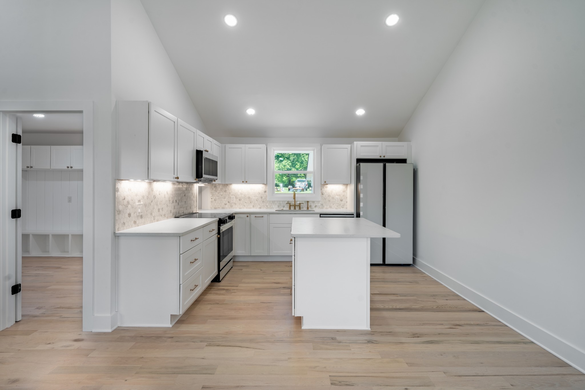 368 Ocala Dr