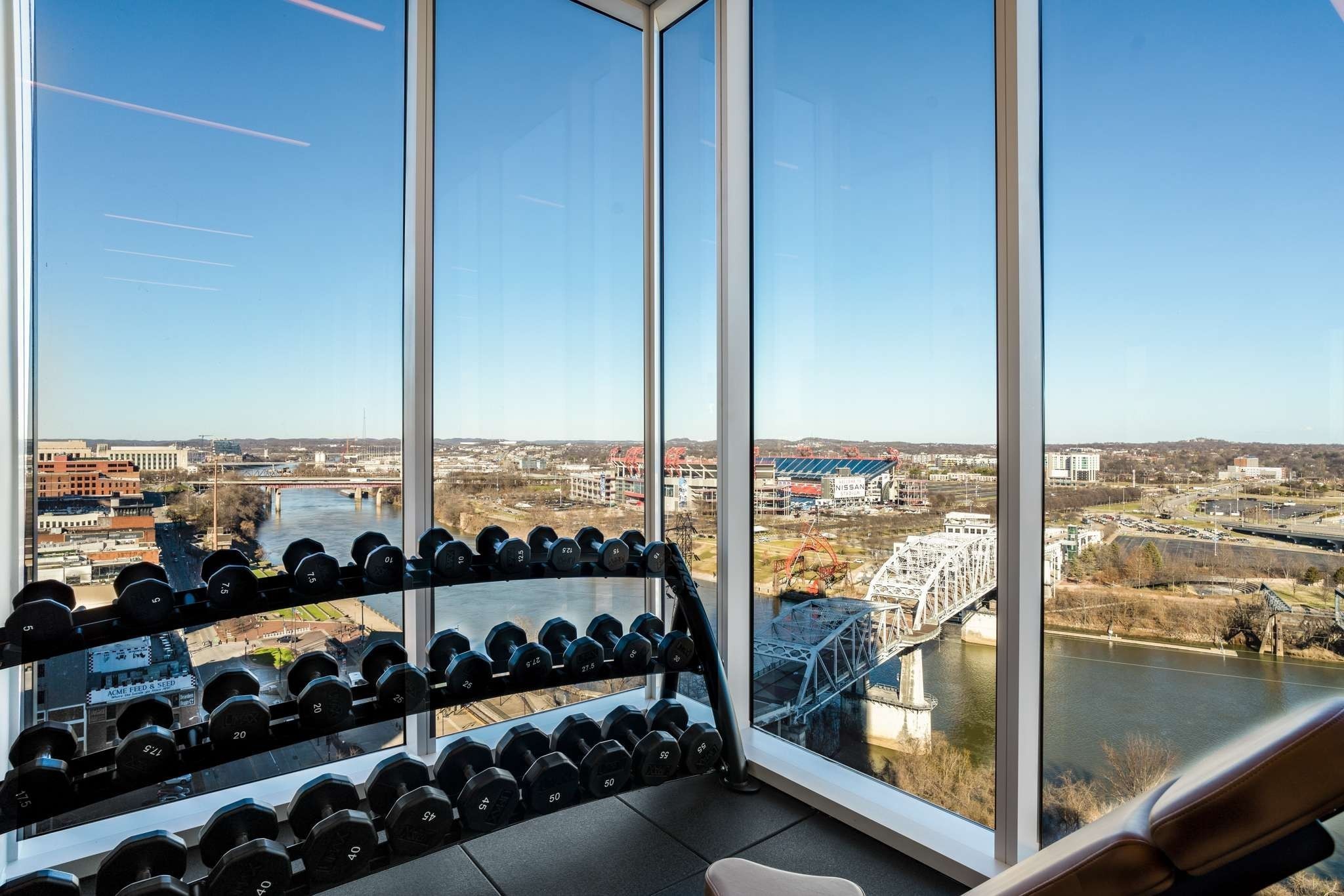 160 2nd Ave, S Unit: 2501