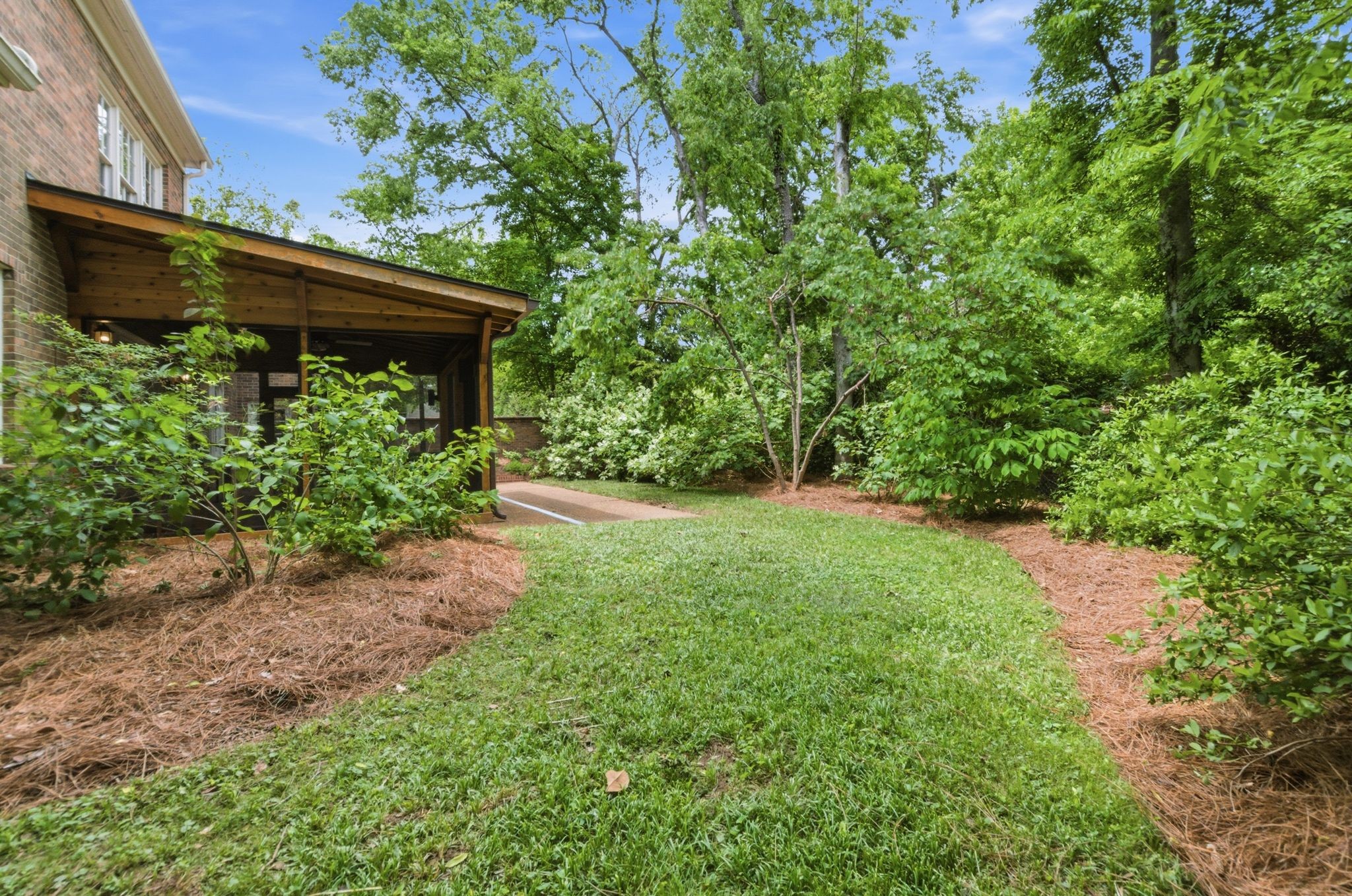 4106 Estes Rd