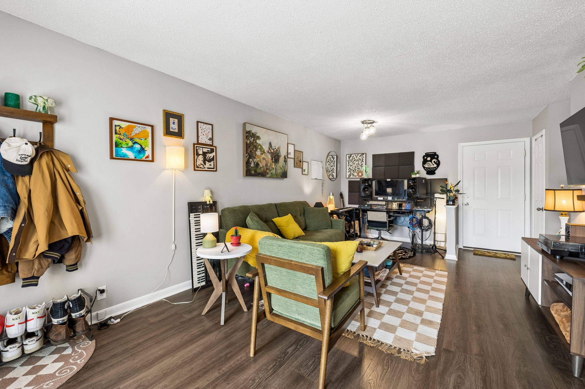 6680 Charlotte Pike Unit: C-8