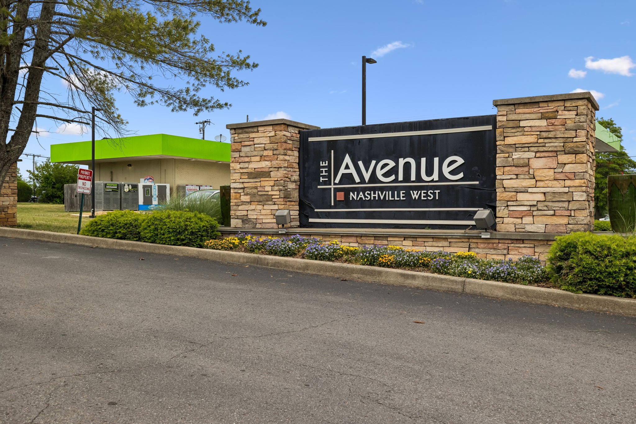 6680 Charlotte Pike Unit: C-8