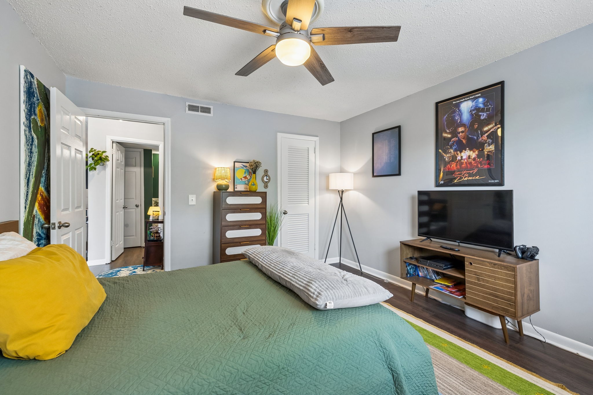 6680 Charlotte Pike Unit: C-8