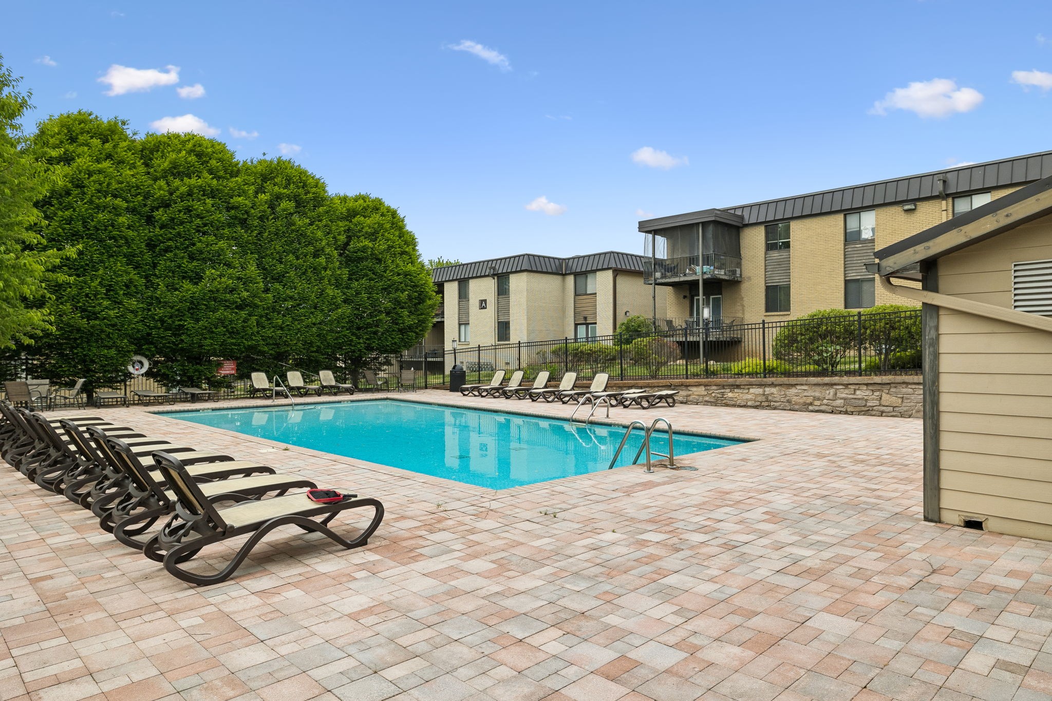 6680 Charlotte Pike Unit: C-8