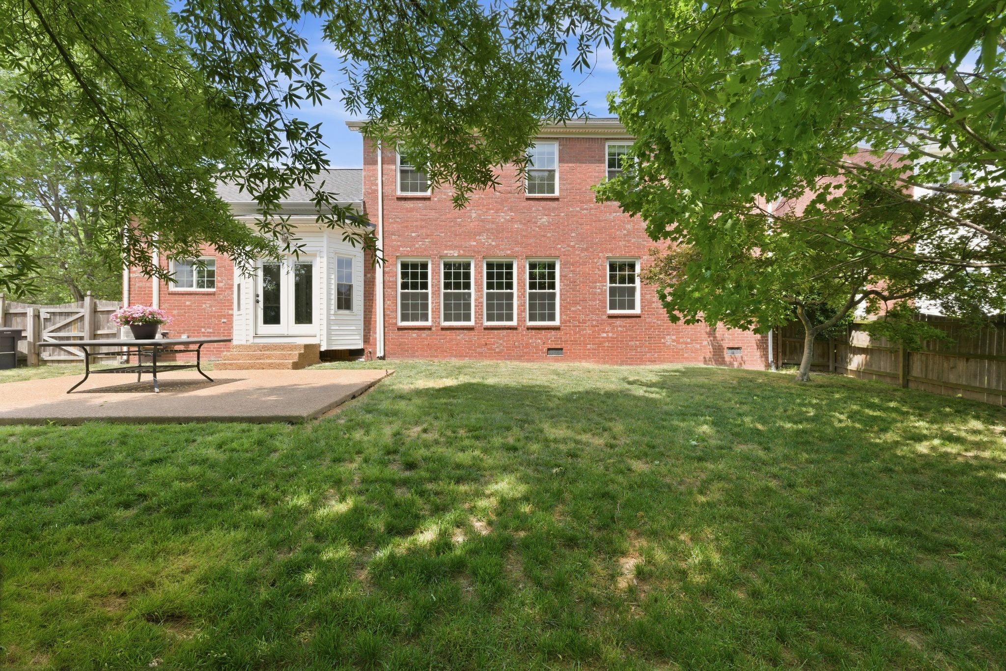 1809 Charleston Ln