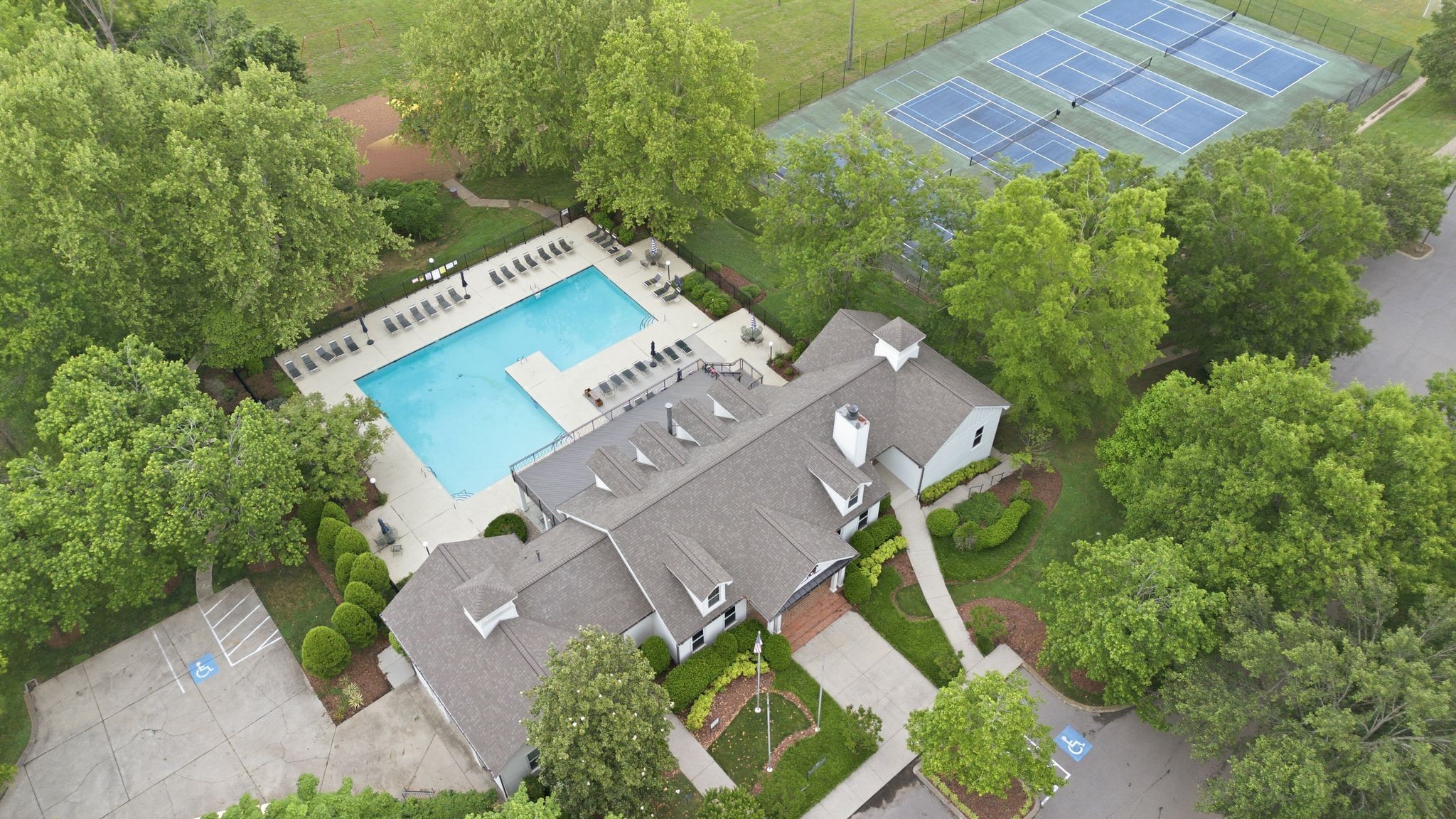 2825 Polo Club Rd