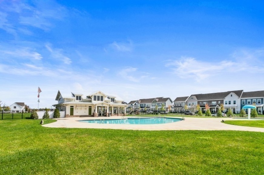 204 Phillips Bend