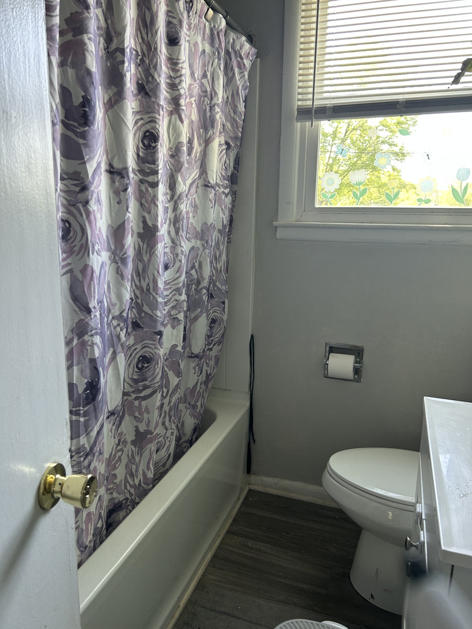 1926 Dahlia Dr