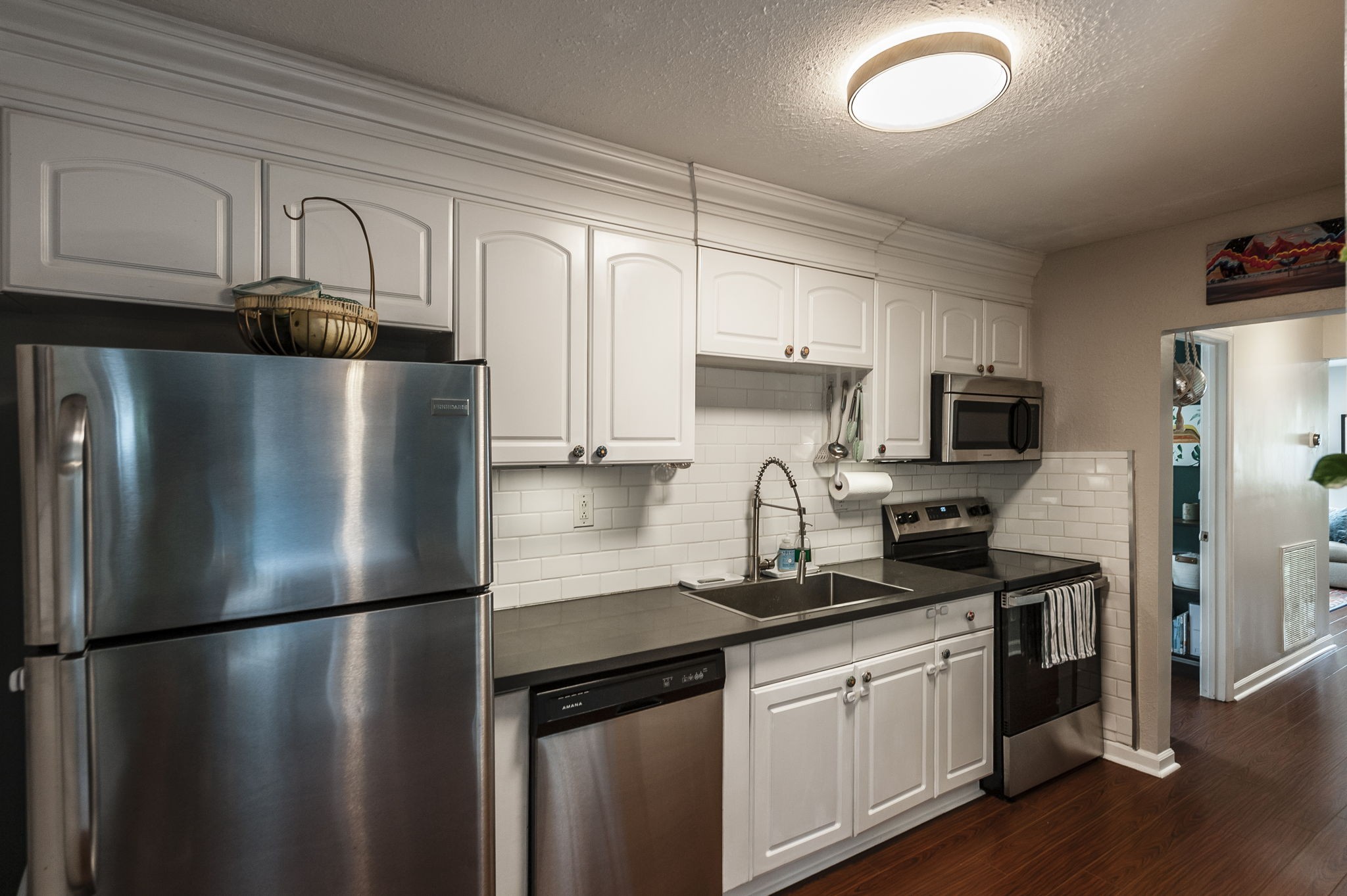 110 Sadler Ct