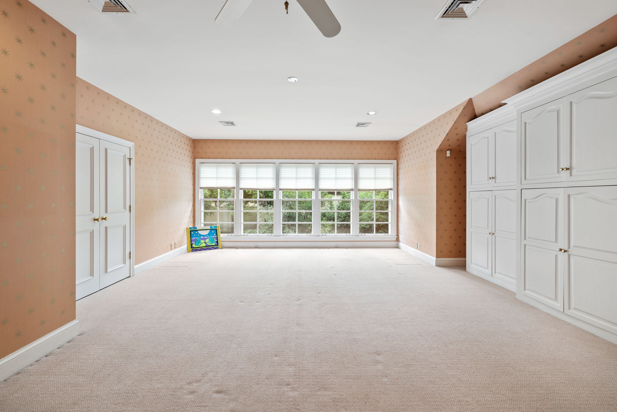 5 Castlewood Court