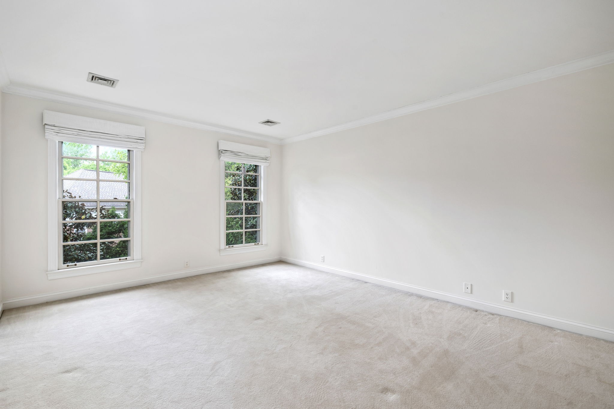 5 Castlewood Court