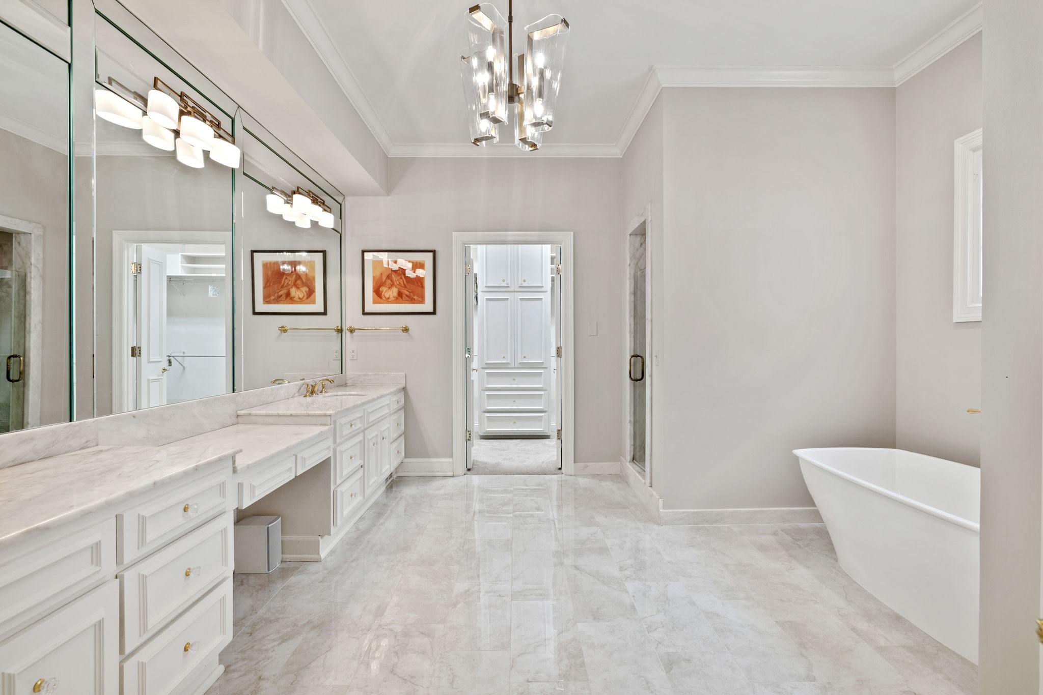 5 Castlewood Court