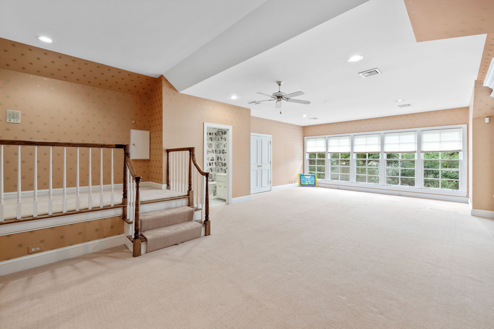5 Castlewood Court