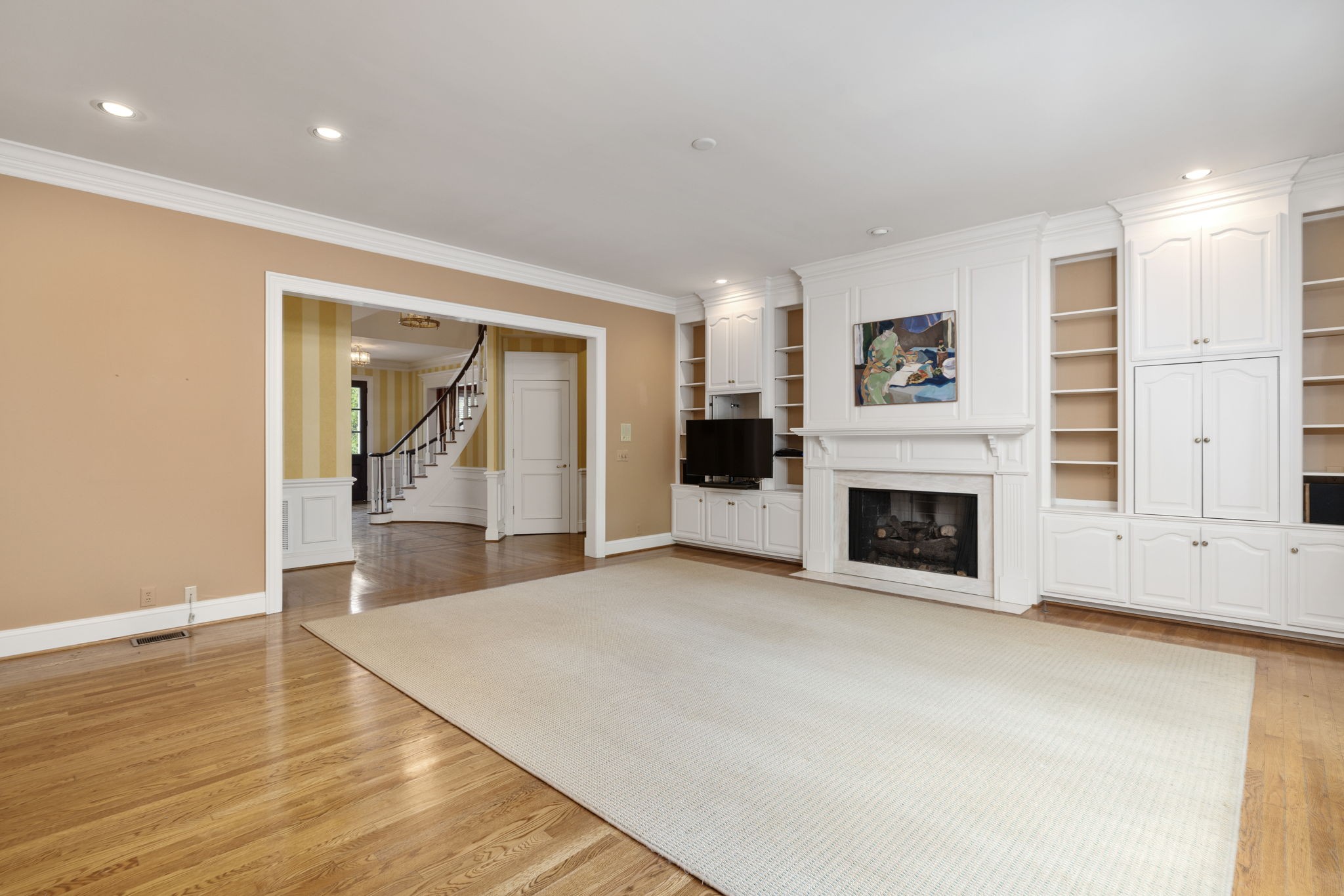 5 Castlewood Court