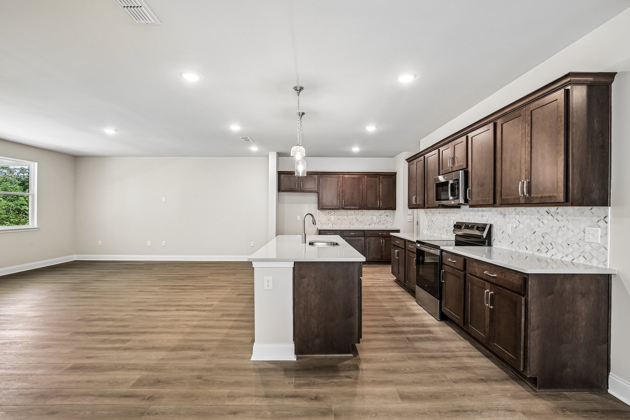 2812 Bison Ct