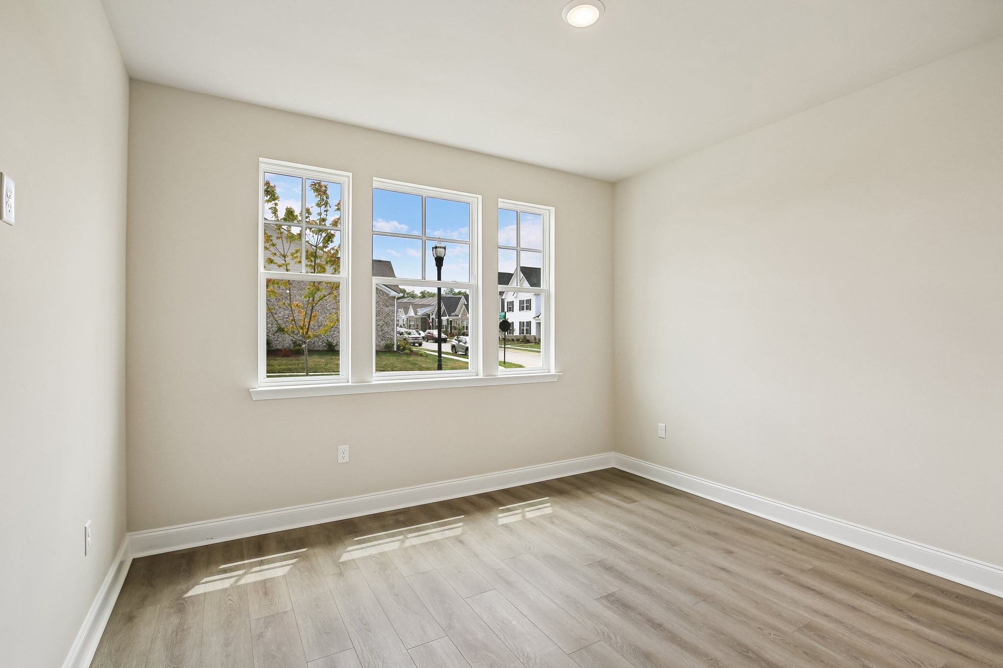 2812 Bison Ct