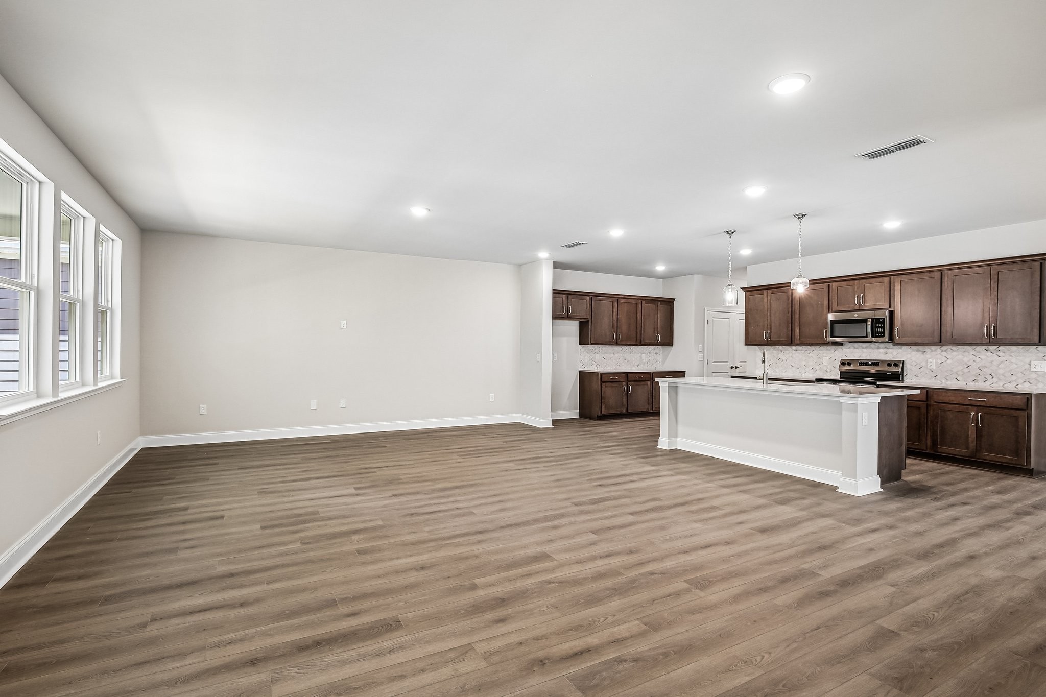 2812 Bison Ct
