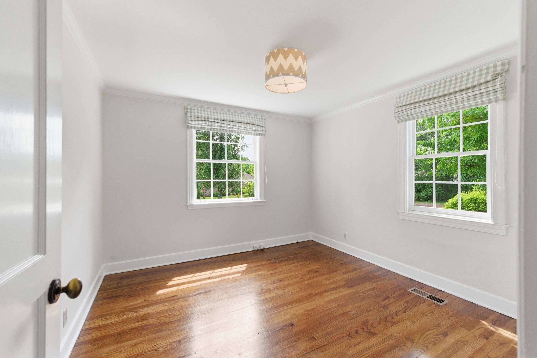 104 Brookfield Ave