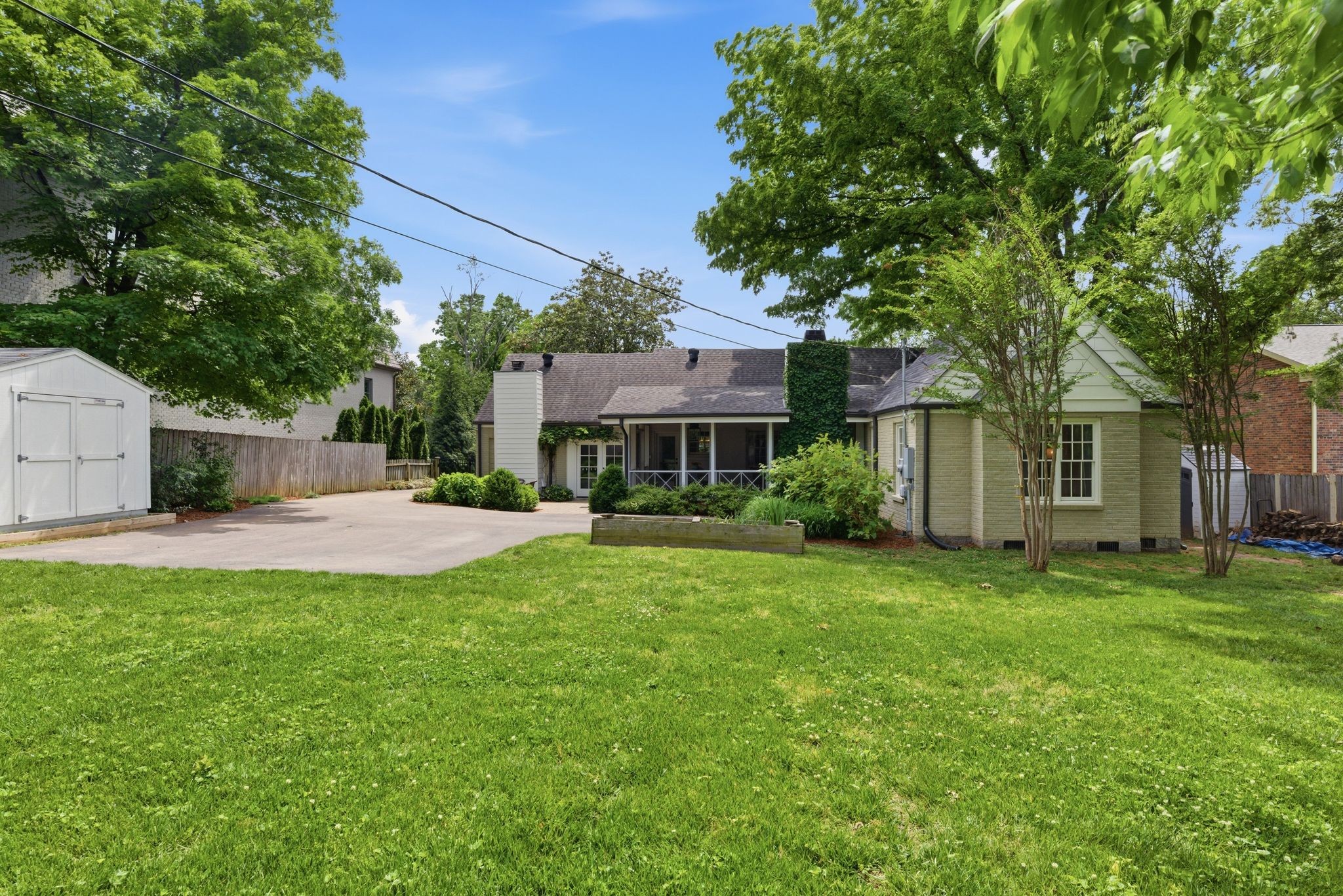 104 Brookfield Ave