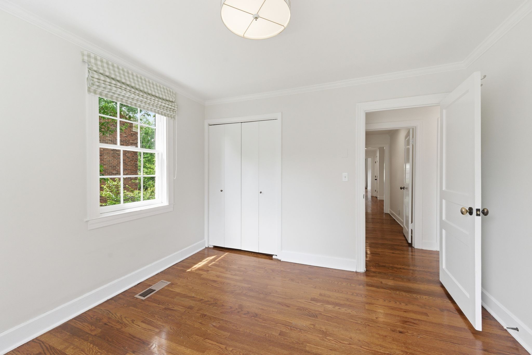 104 Brookfield Ave