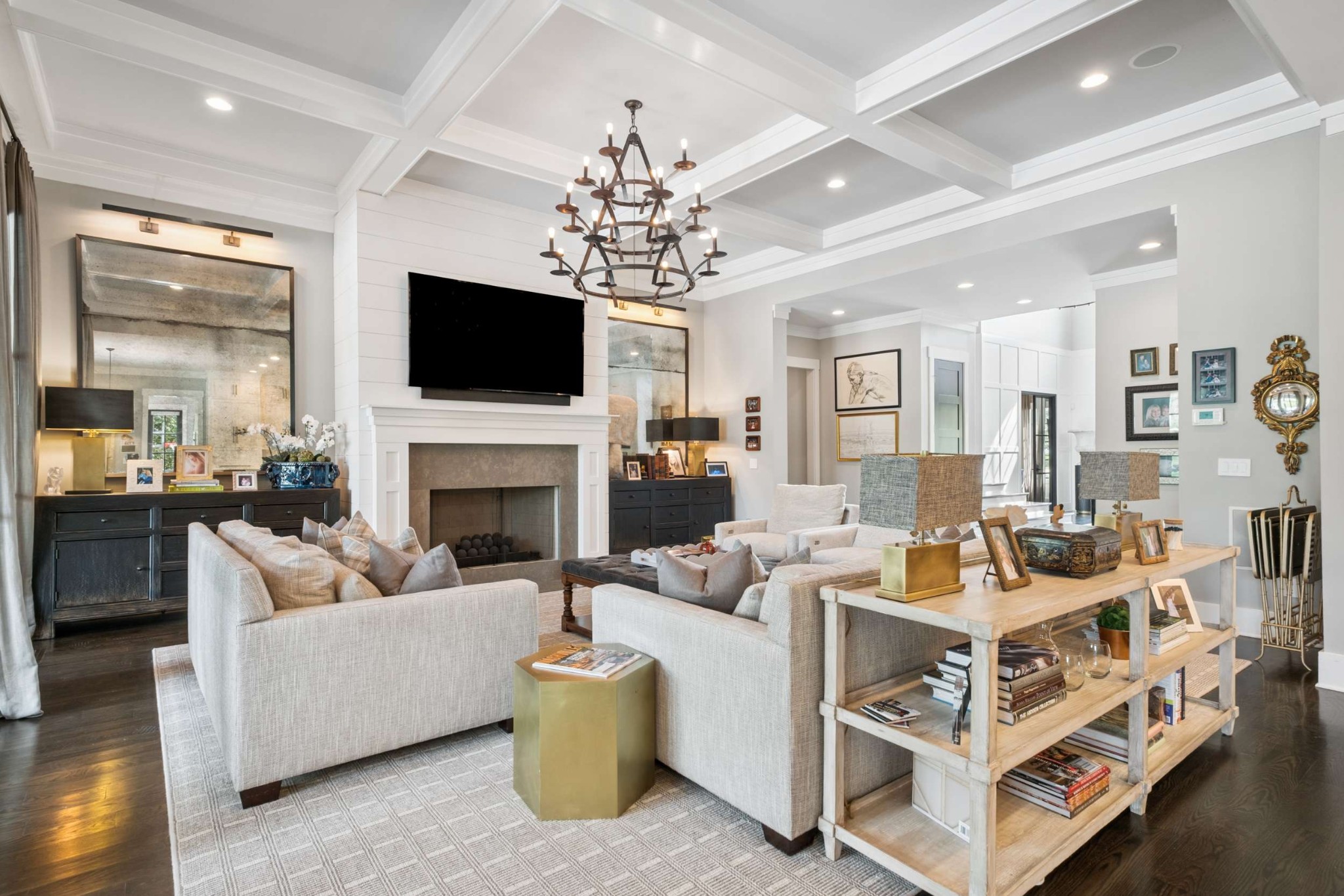 3910 Wayland Drive