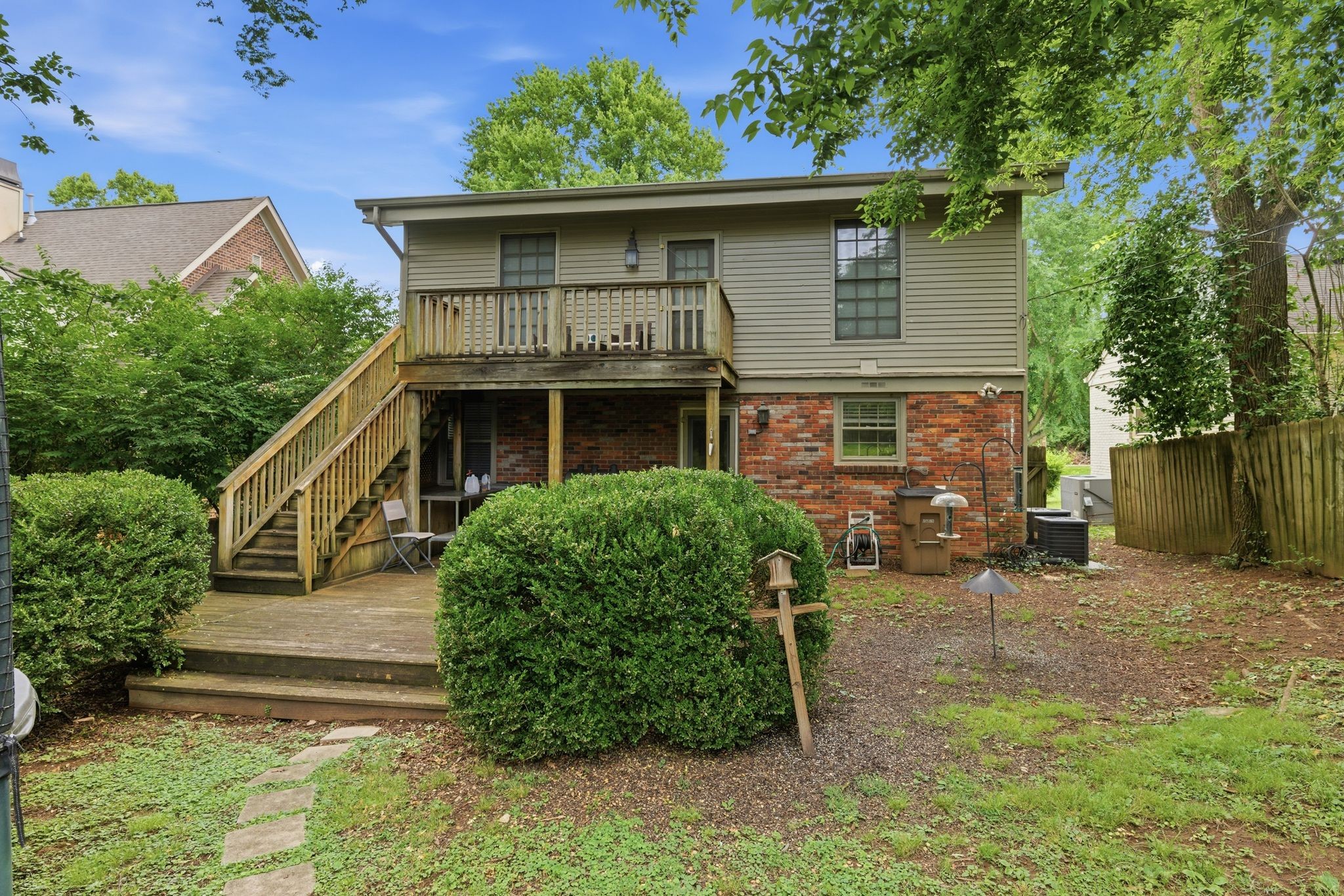 118B Blackburn Ave