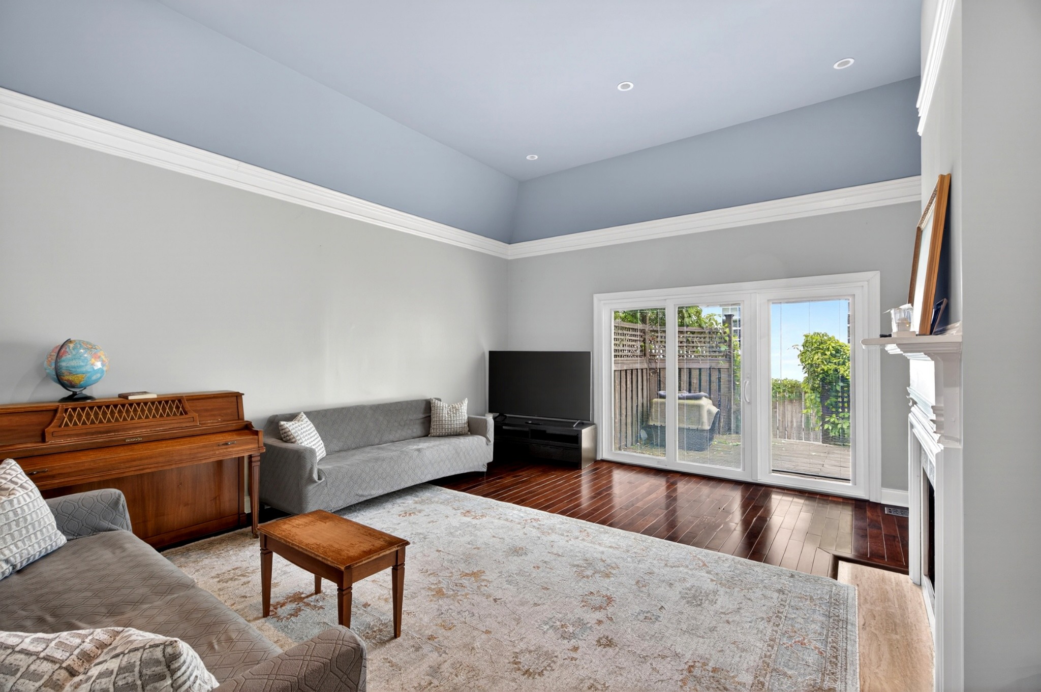 511 S Wilson Blvd