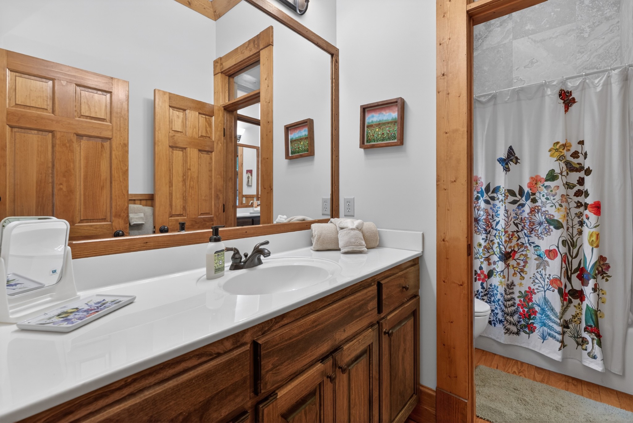 721 Azalea Ct