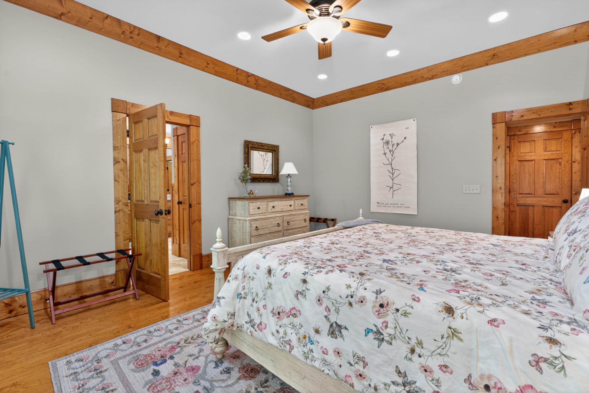 721 Azalea Ct