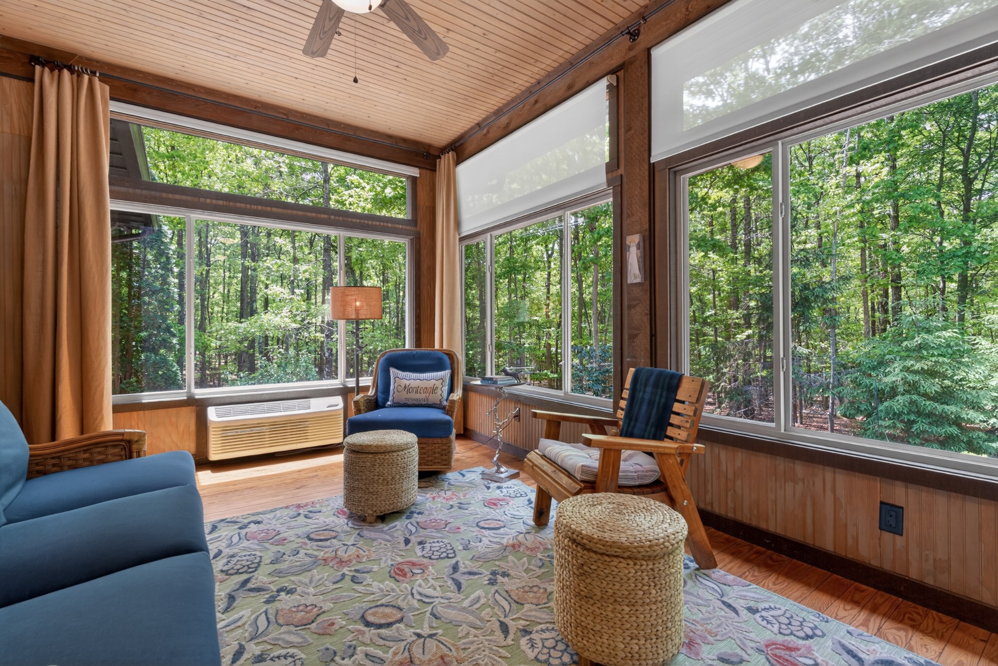 721 Azalea Ct