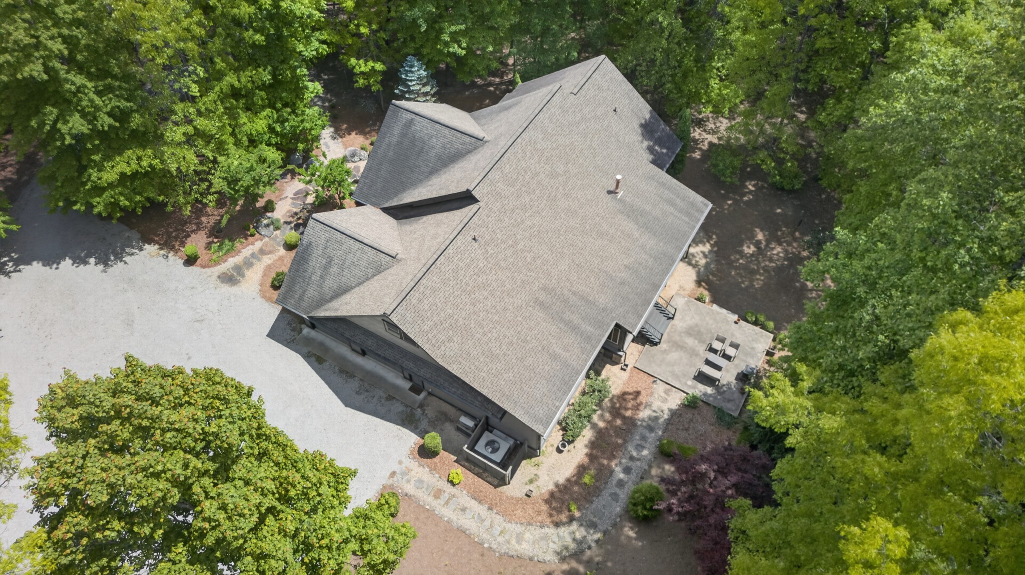 721 Azalea Ct