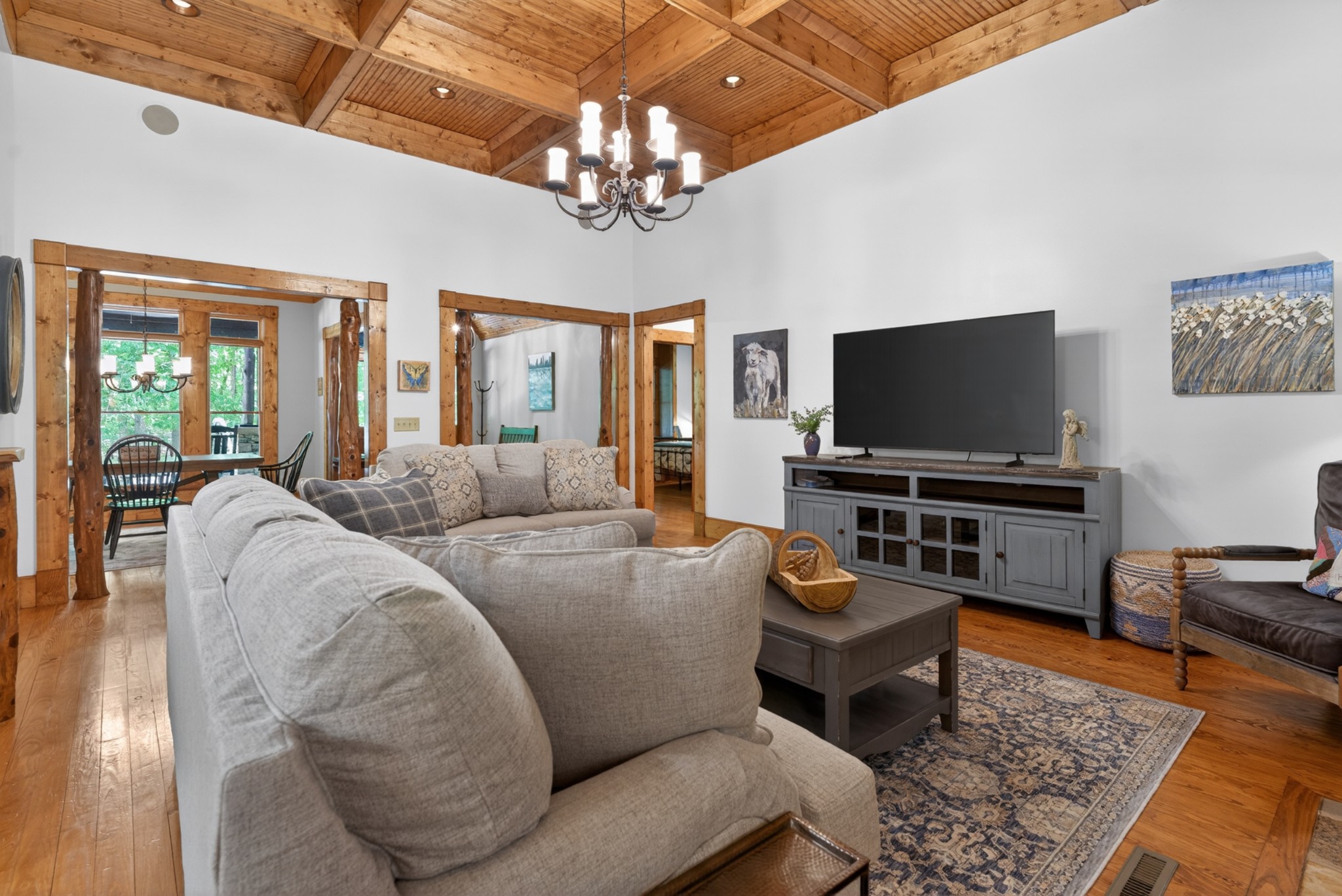 721 Azalea Ct