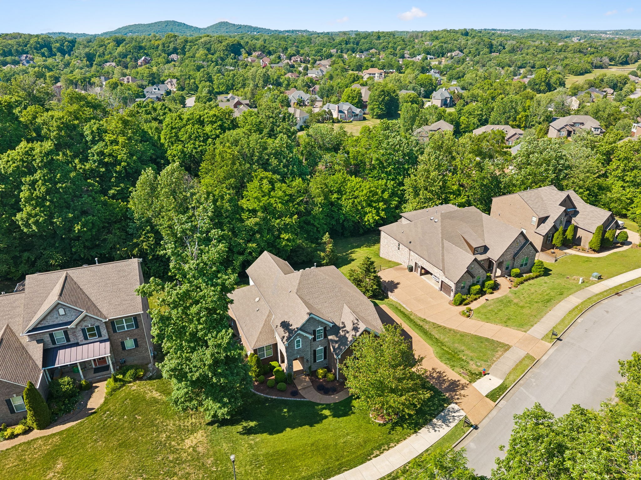 1169 Pin Oak Ln