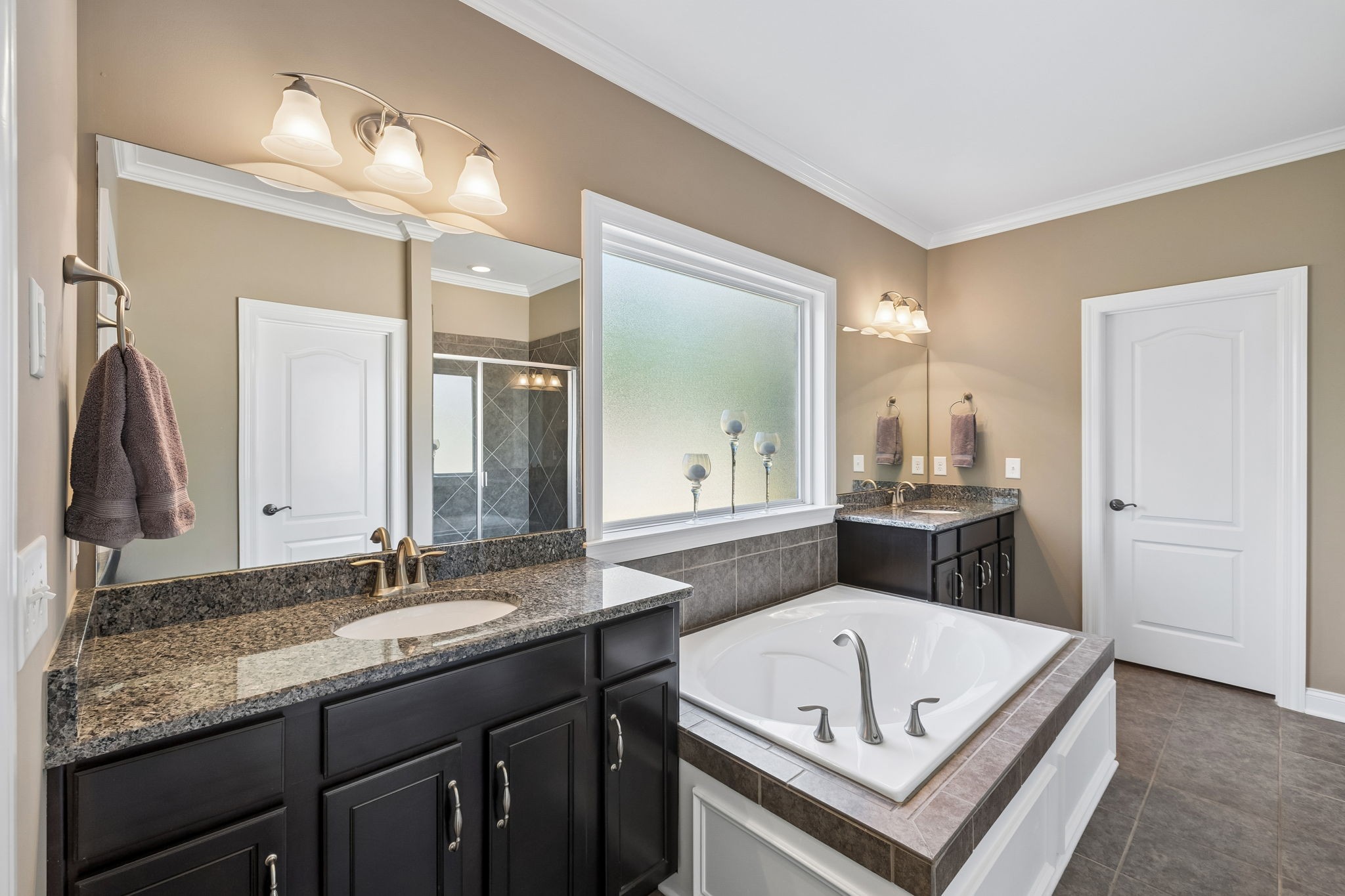 1169 Pin Oak Ln