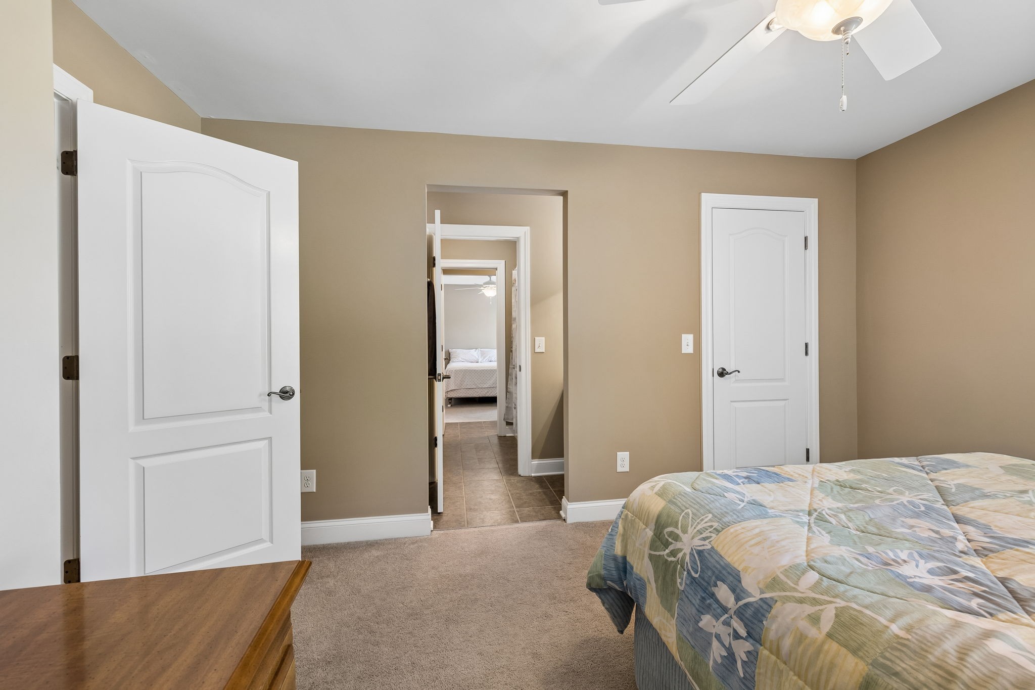 1169 Pin Oak Ln