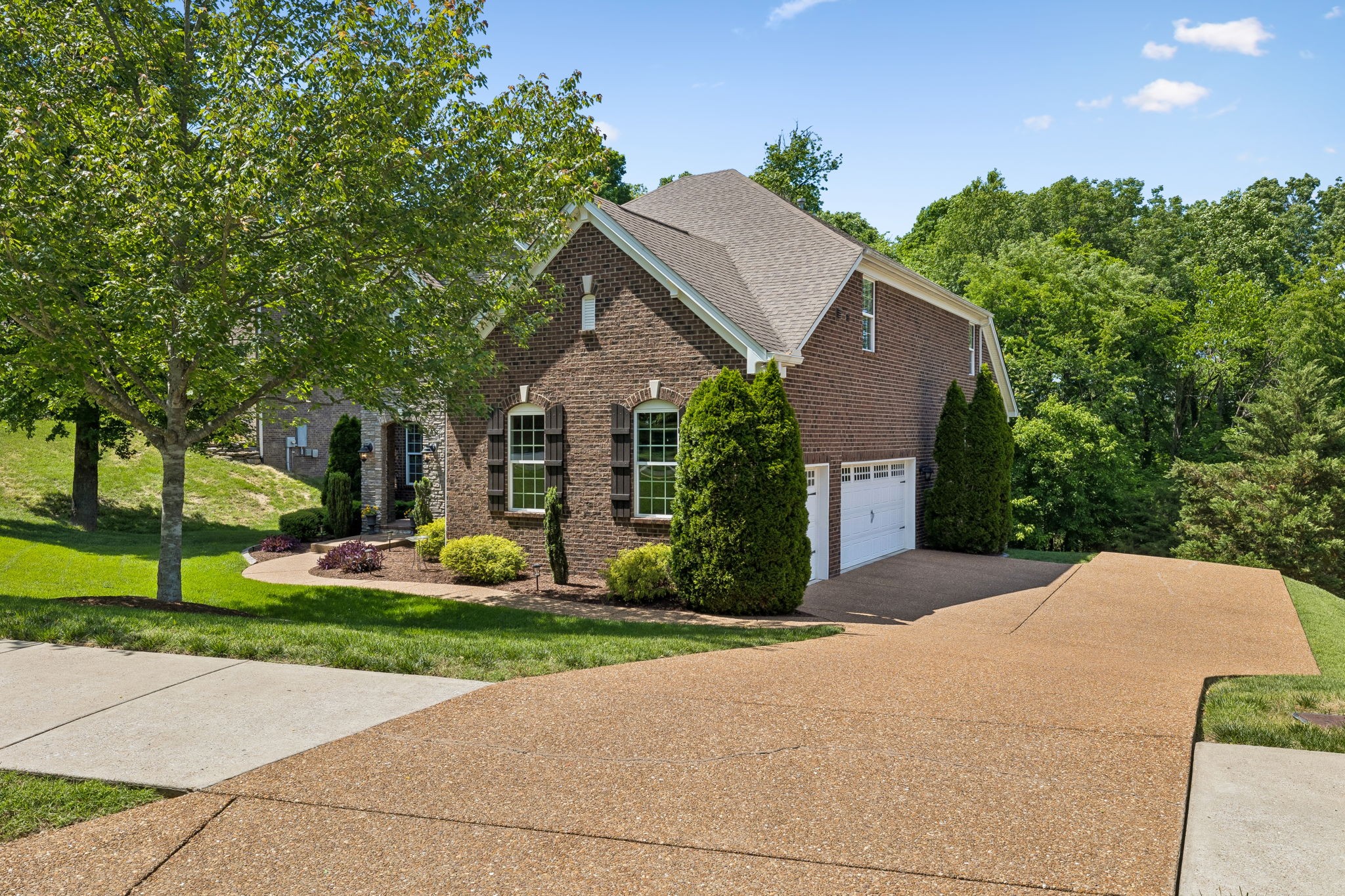 1169 Pin Oak Ln