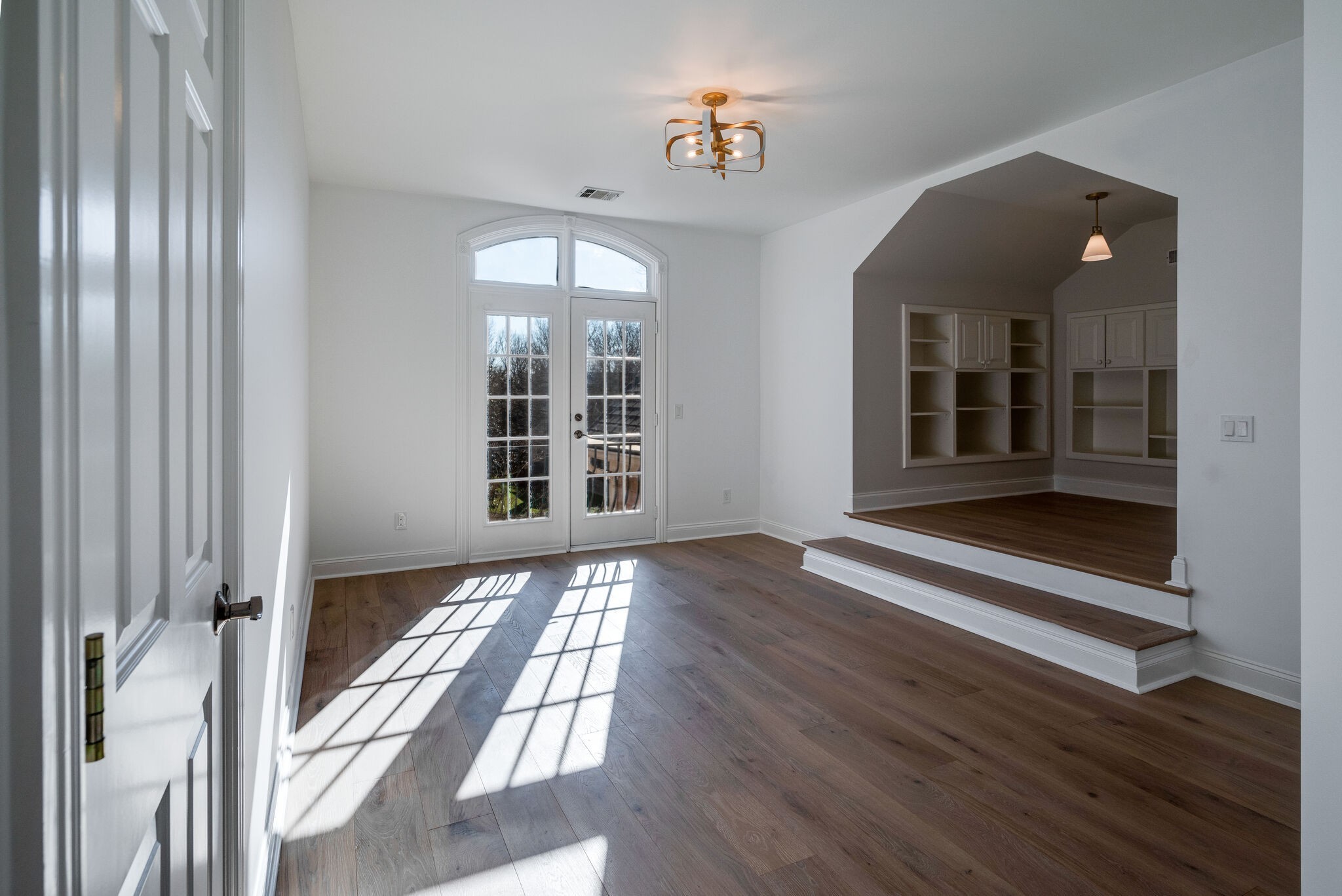 1449 Willowbrooke Cir