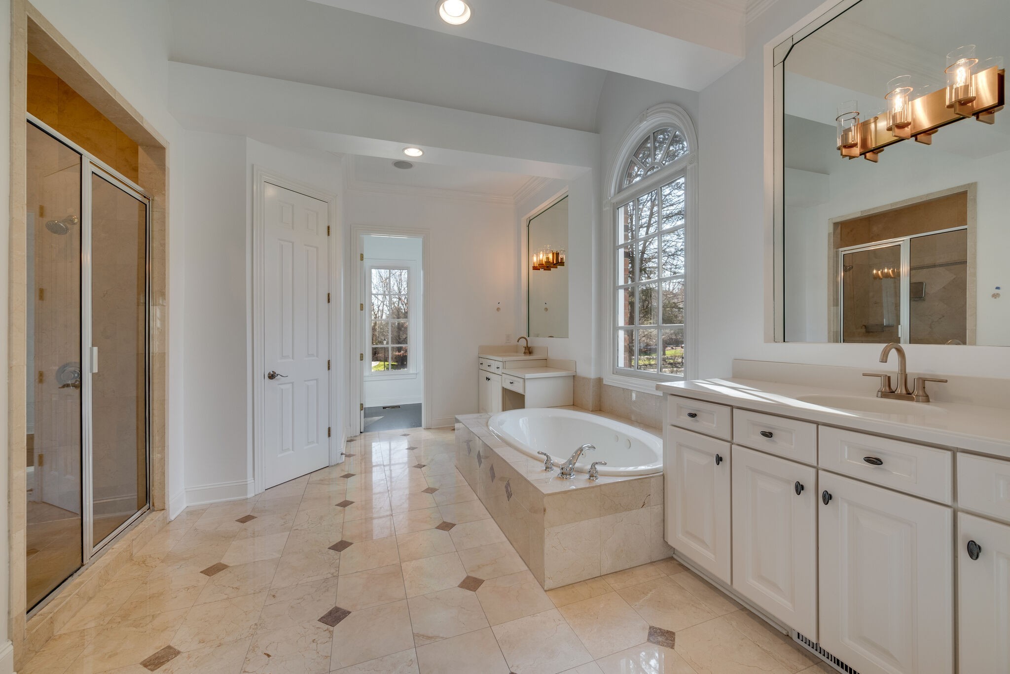1449 Willowbrooke Cir