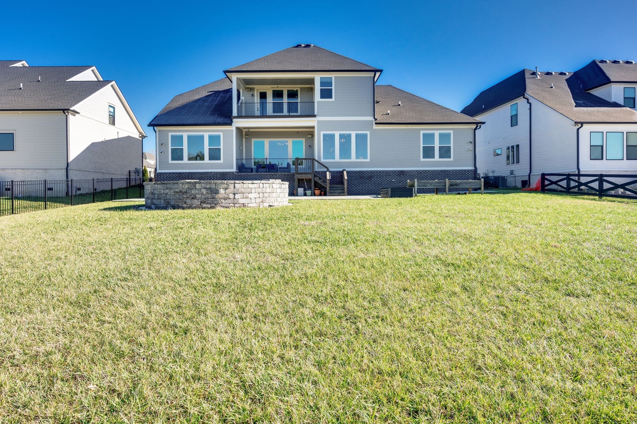 1132 Angela Ann Ct