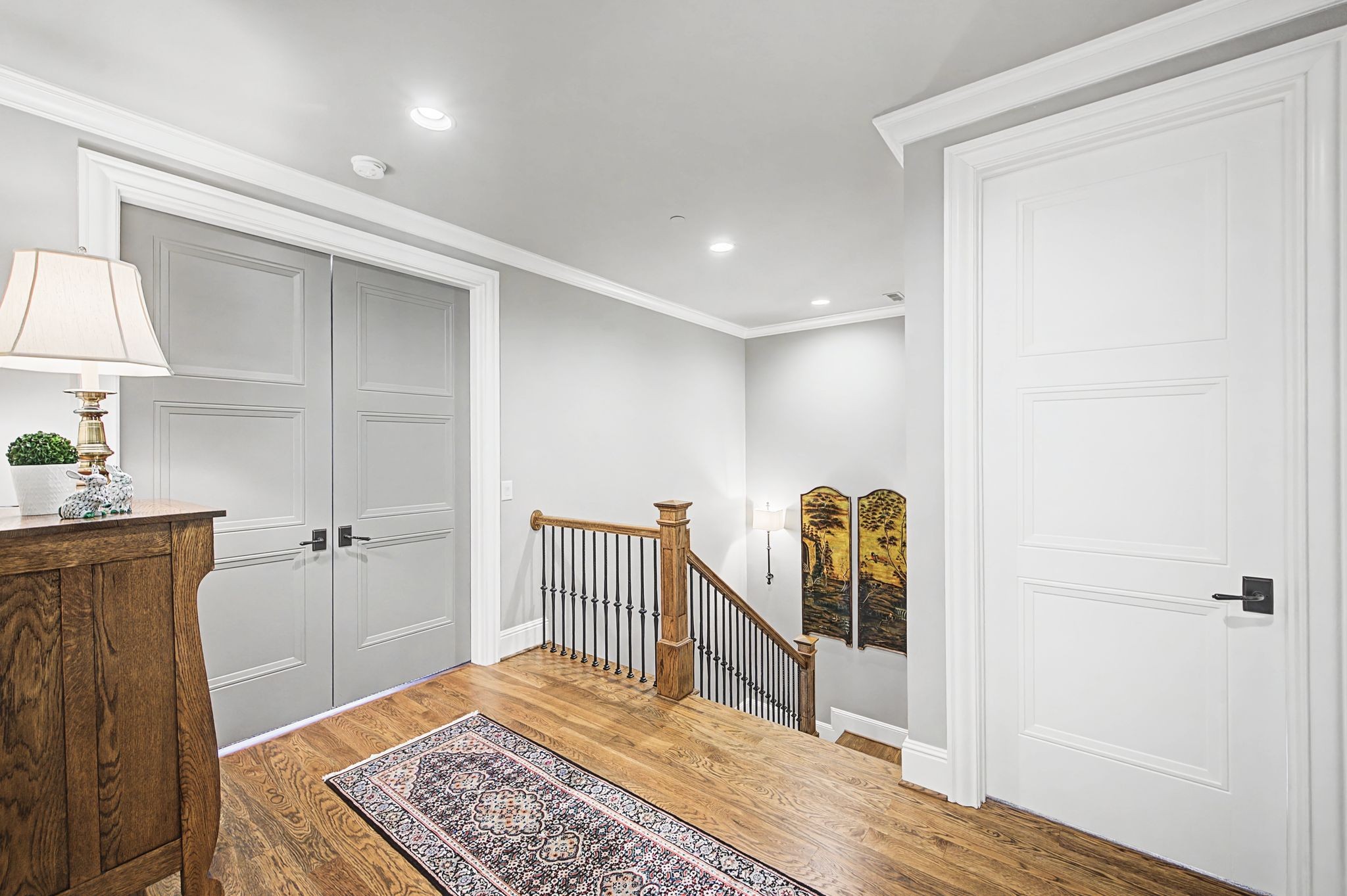 1204 Echo Ln