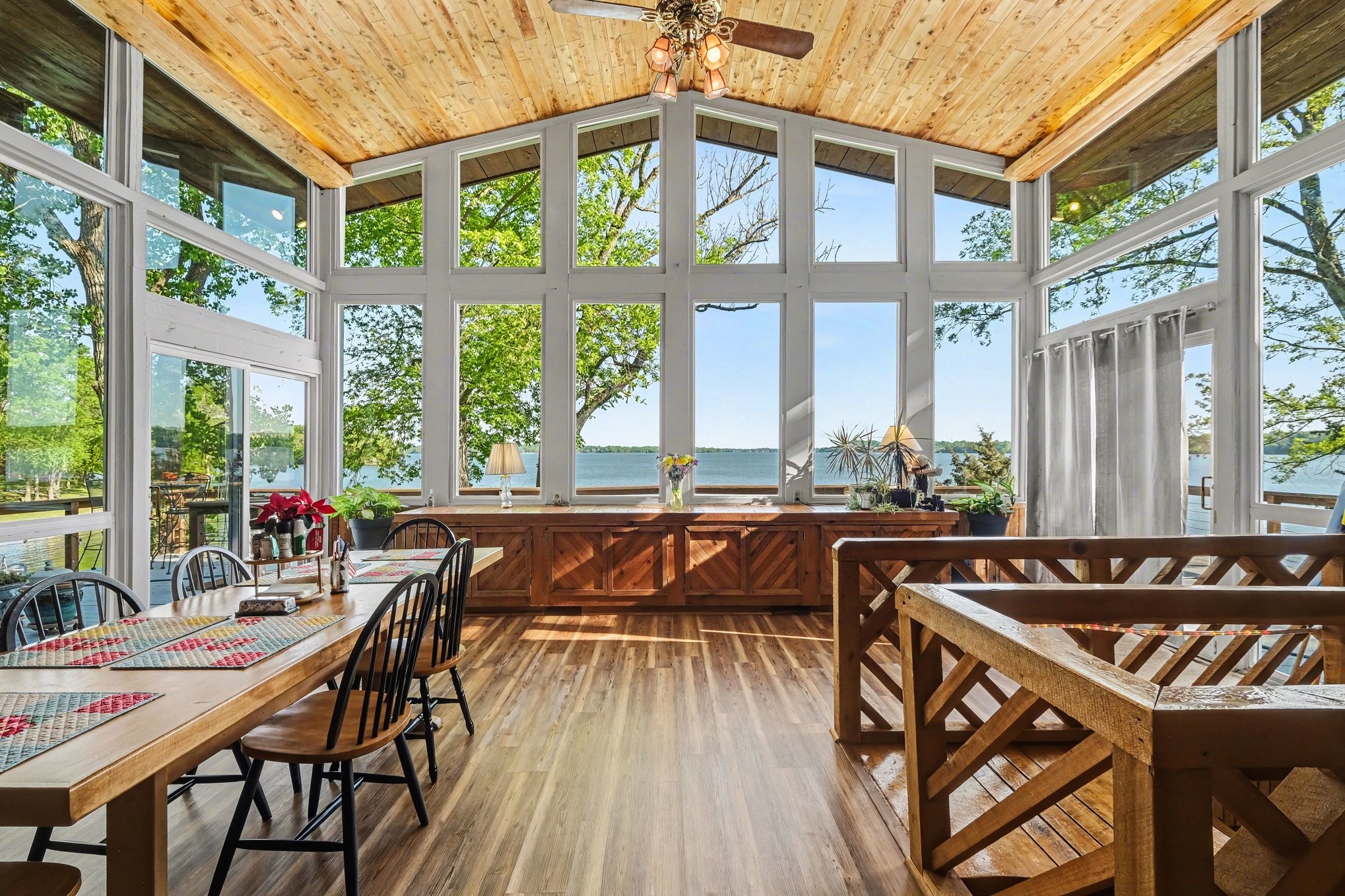 159 Sunset Dr