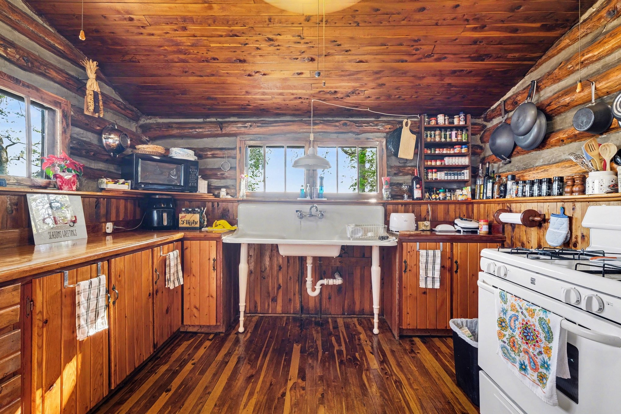 159 Sunset Dr