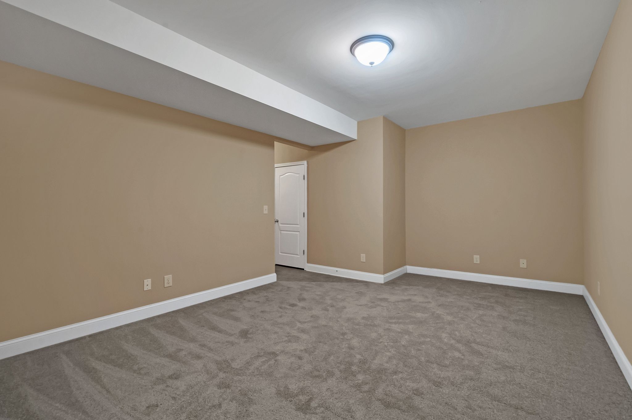 1072 Woodbury Falls Dr