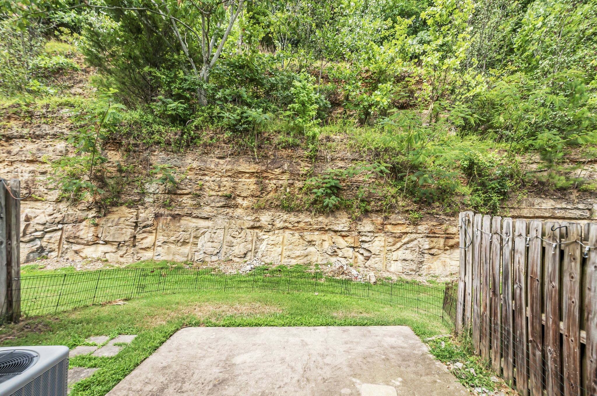 1072 Woodbury Falls Dr