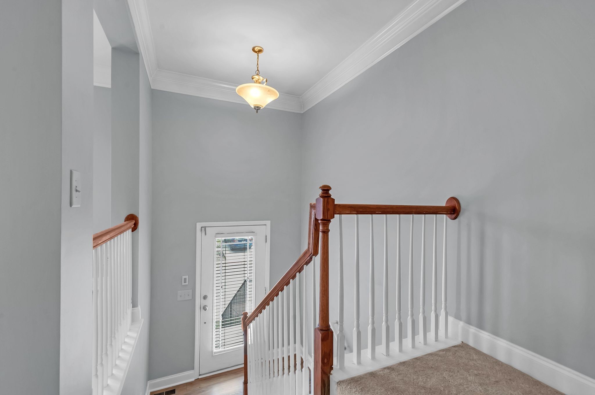 1072 Woodbury Falls Dr